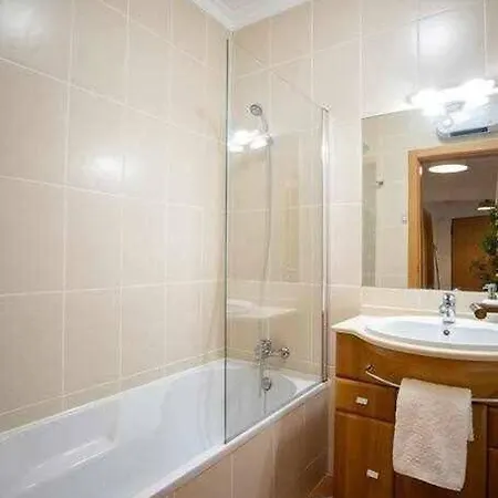 Appartement Modern 3br W/ Lg Terrace, Bbq, Ac & Parking Tavira