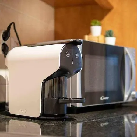 Modern 3br W/ Lg Terrace, Bbq, Ac & Parking * Tavira