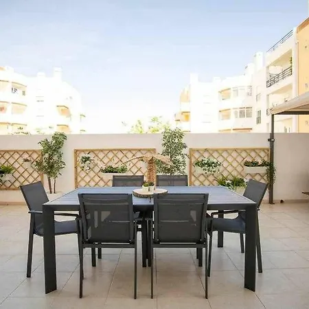 アパート Modern 3br W/ Lg Terrace, Bbq, Ac & Parking