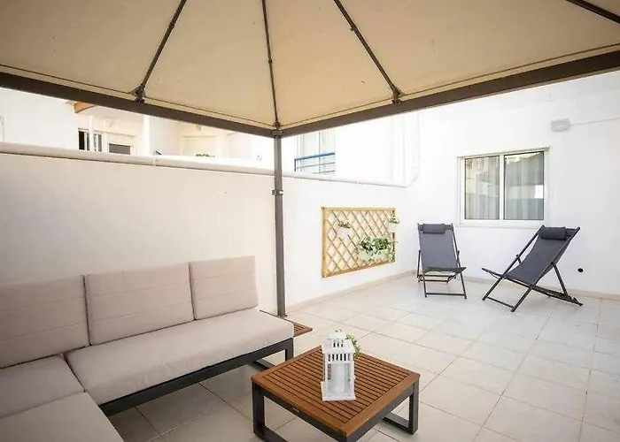 Modern 3br W/ Lg Terrace, Bbq, Ac & Parking * Tavira