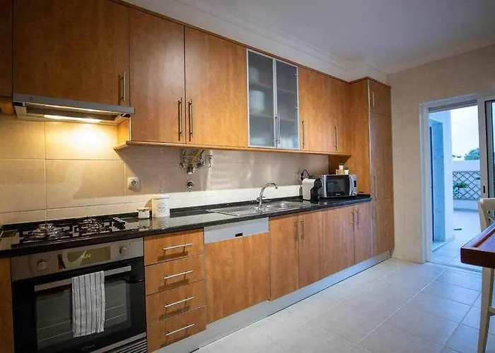 Modern 3br W/ Lg Terrace, Bbq, Ac & Parking * Tavira