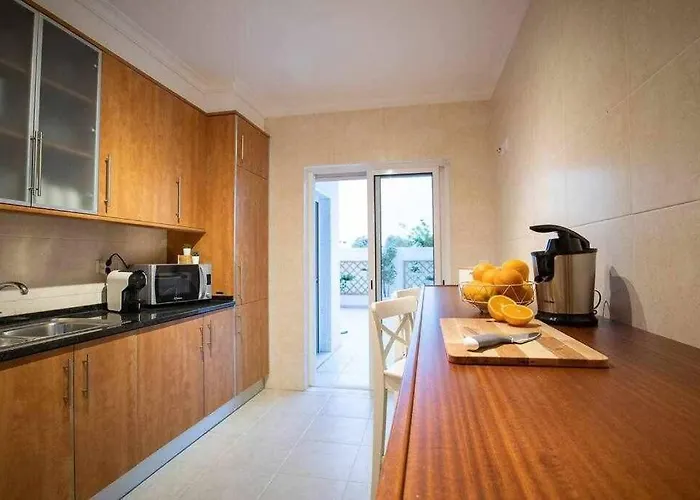 Appartement Modern 3br W/ Lg Terrace, Bbq, Ac&parking *